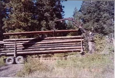 logtruck.jpg
