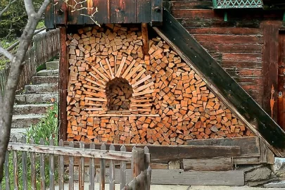 1980BTV_SwissWoodPile.jpg