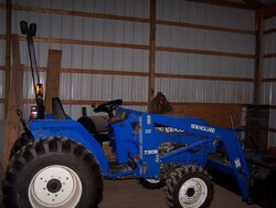tractor 11-13-08.JPG