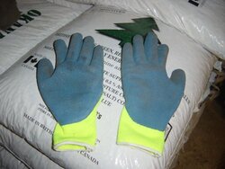 Pellet stacking gloves