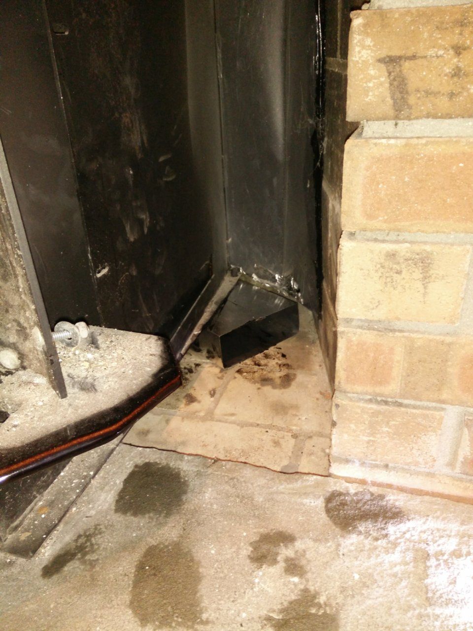 installed duct for ash door