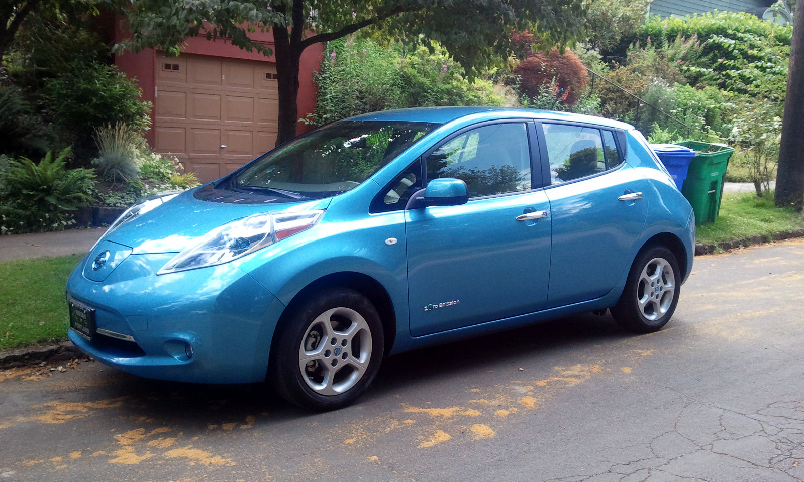 a 2013 Leaf for the woodgeeks