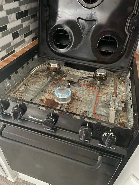 Gas stove flame doesn’t light up strong enough
