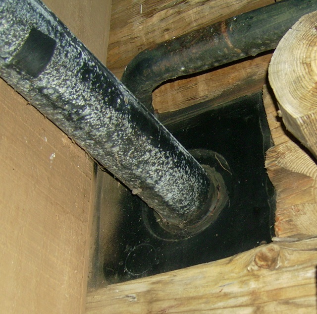 0 Need new flue pipe 25 years later 2.jpg