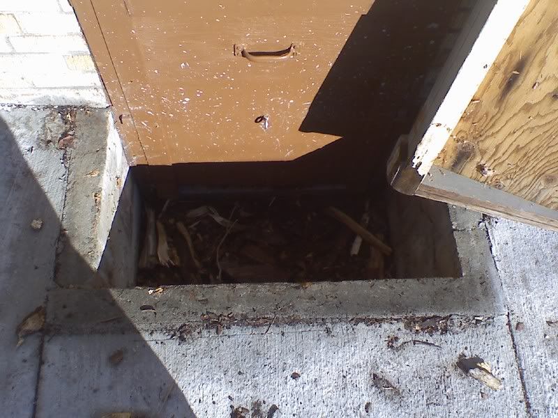 wood hatch sealing
