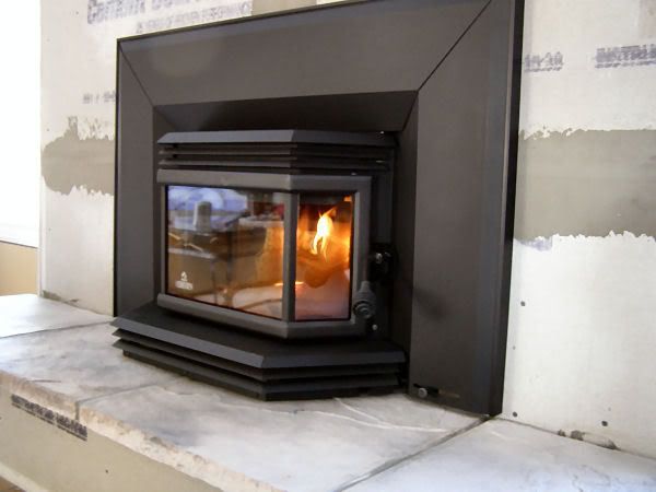 ”Osburn 1800i BayWood Fireplace Story” install in progress