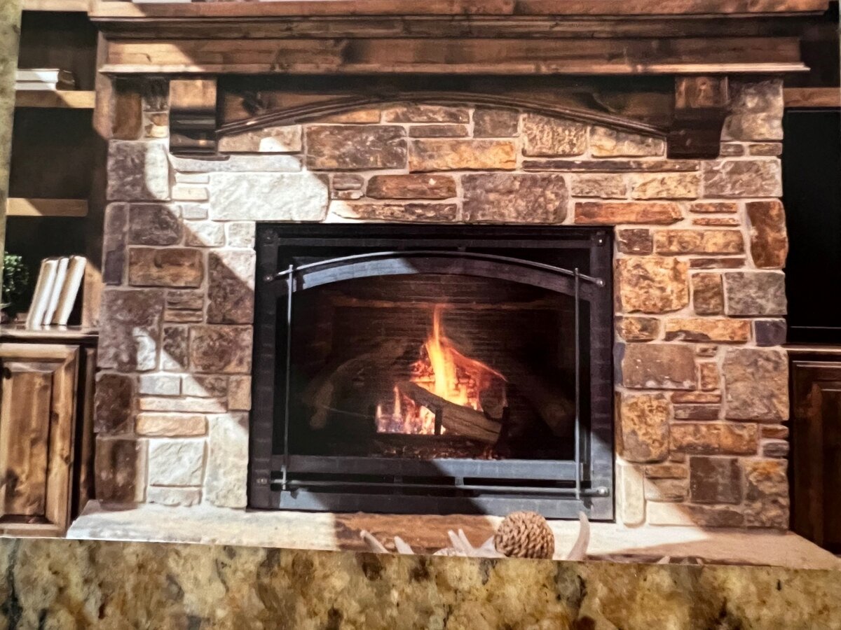 Who is the mfg of this gas fireplace