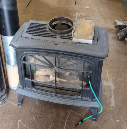 Asking for help identifying a gas stove