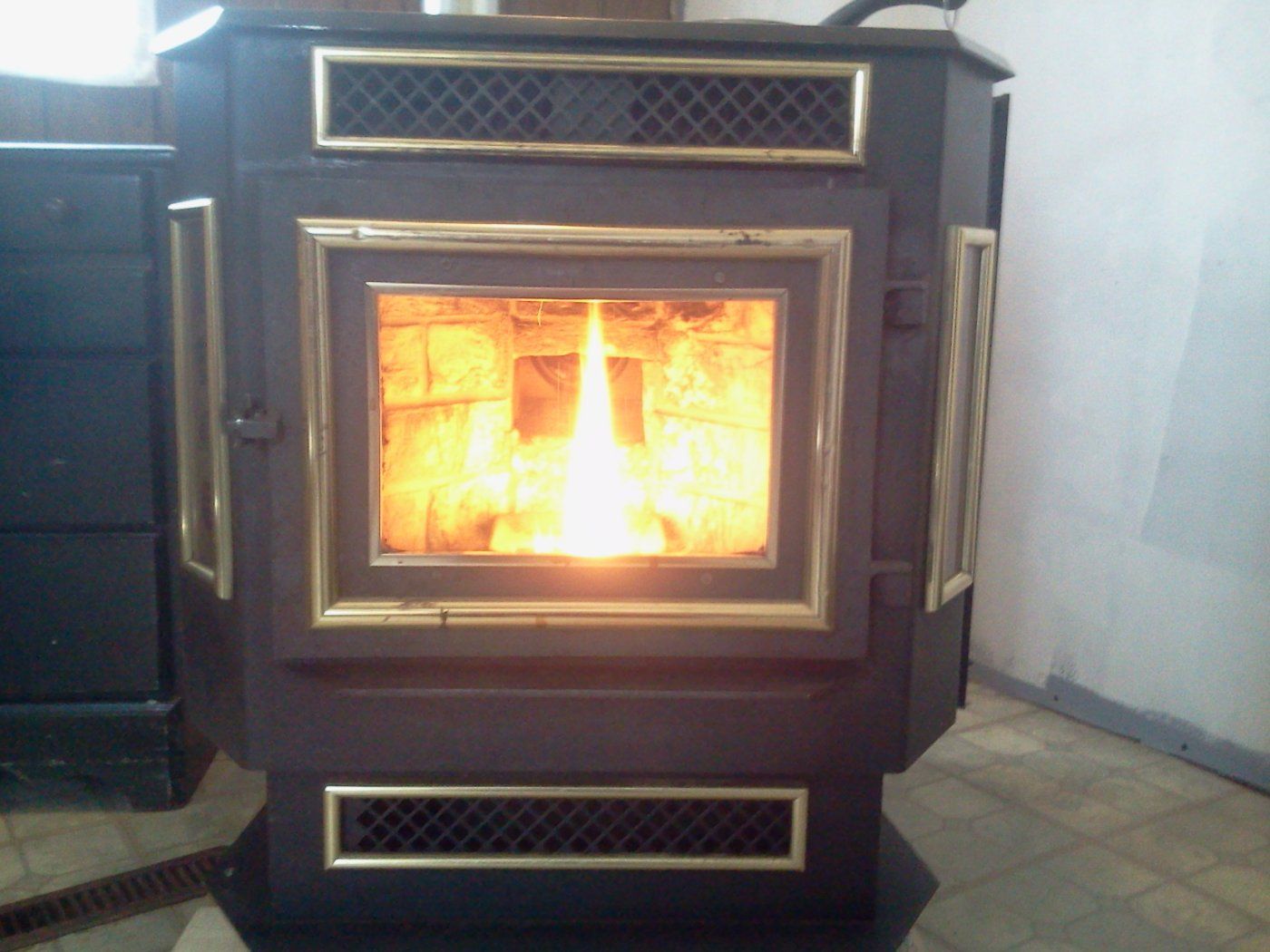 Please Help Identify This Pellet Stove Hearth Com Forums Home
