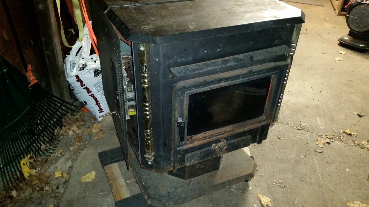 Please help identify these stoves to part out