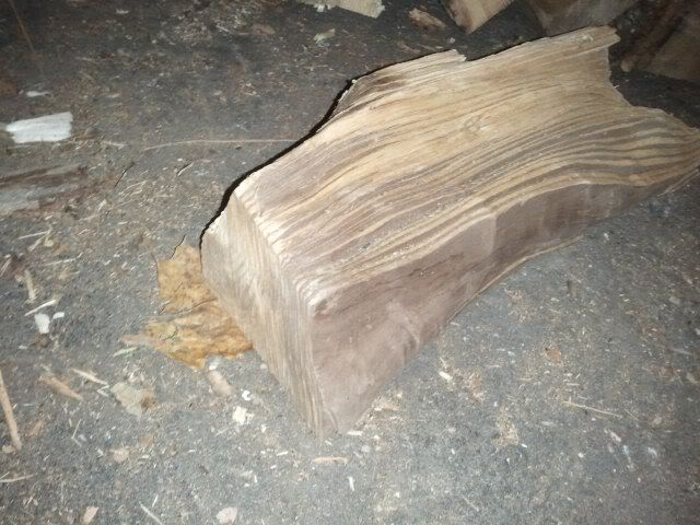 what is this coacoa colored wood. looks like layerd cake almost.