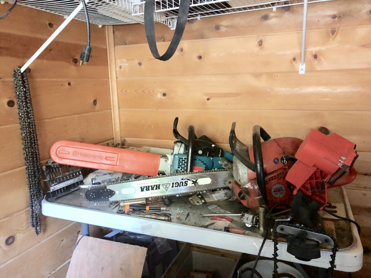 Electric chainsaw grinder help