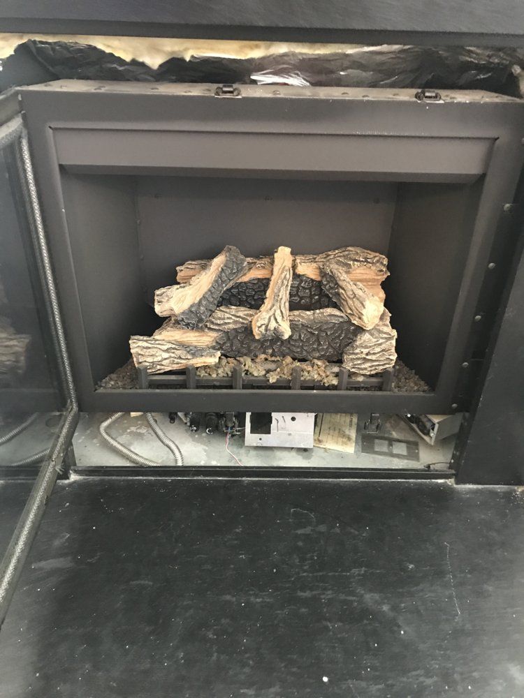 Help identifying gas fireplace
