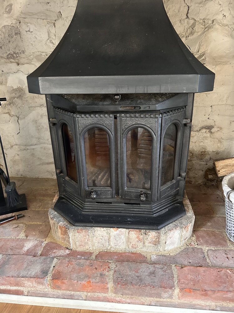 Can you identify this stove model and year of manufacture?