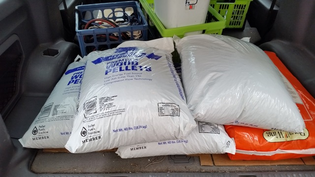 TSC hardwood pellets - 4 bags.jpg