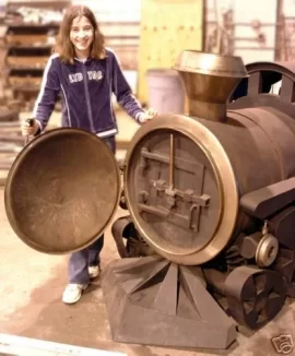 [Hearth.com] Train metal art sculpture wood burning stove/furnace