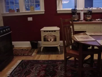 [Hearth.com] Quadrafire Castile in Kitchen