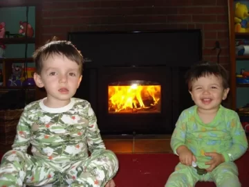 [Hearth.com] The boy's are happy