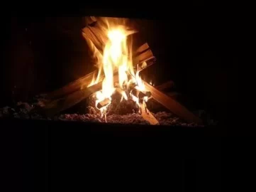 [Hearth.com] Its the season for burning! Autumn in Melbourne. OZ