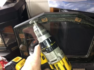 [Hearth.com] After 7 years time to change the Baby! Ash Door & Fire Door Gasket Change - See new step