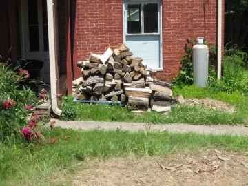 [Hearth.com] The fine art of where the wood is stacked