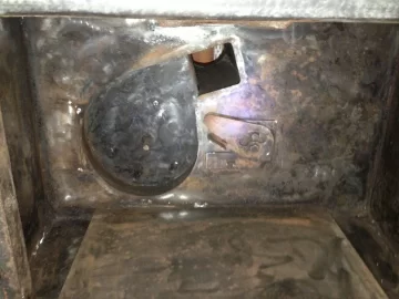 [Hearth.com] Anyone have such a charcoaled Harman ash box compartment? -see pic