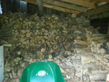 [Hearth.com] Finally scored some free wood.