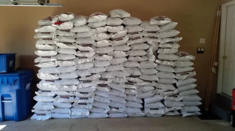 [Hearth.com] Winter Stash Safe at Home