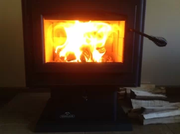 [Hearth.com] First Fire in new stove