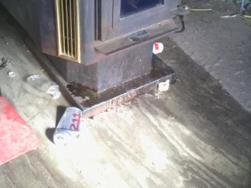 [Hearth.com] Can someone tell me what make and model stove this is?