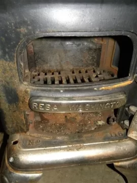 [Hearth.com] Can you help ID my new to me REBA WASHINGTON?
