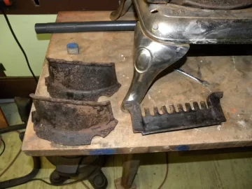 [Hearth.com] Can you help ID my new to me REBA WASHINGTON?