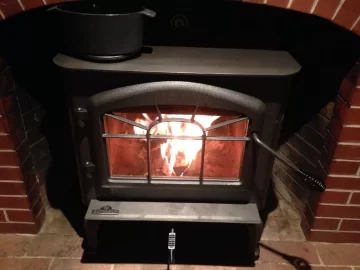 [Hearth.com] Third and final curing fire in new stove