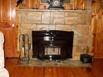 [Hearth.com] Looking for suggestions.... tired of this fireplace.