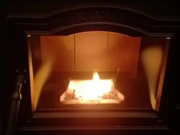 [Hearth.com] My avitar shows first firing at ignition new P61a