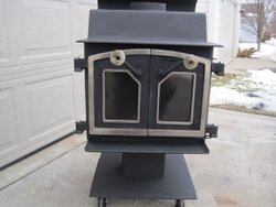 Help!! Does anyone recognize this stove? ?!