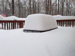 deck snow 2_16_2014.JPG
