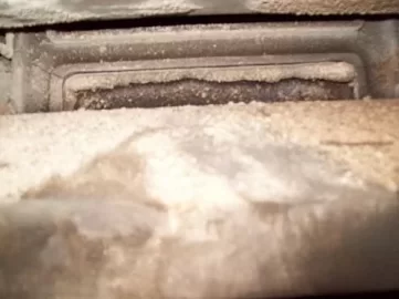 [Hearth.com] Cracked stone on Tribute.