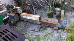Ford wood splitter