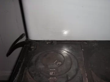[Hearth.com] hold Wood stove Belanger, need informations