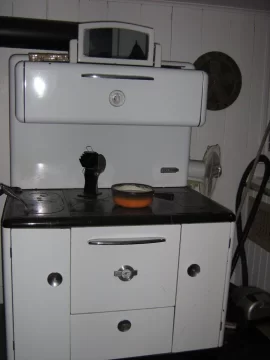 [Hearth.com] hold Wood stove Belanger, need informations