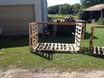 [Hearth.com] Pallet rack