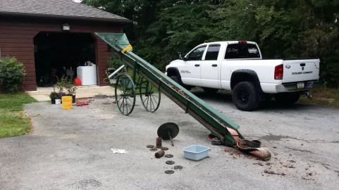 [Hearth.com] Rebuilding an old antique conveyor.