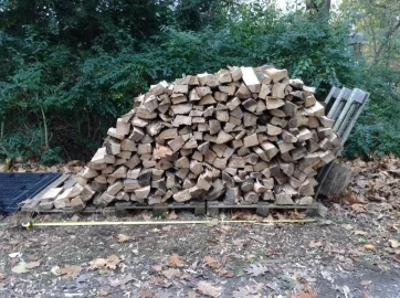 [Hearth.com] Is this a cord of wood?