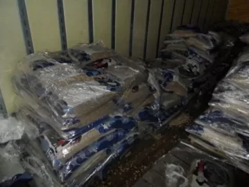 [Hearth.com] Salvage of wood pellets, damn shame....
