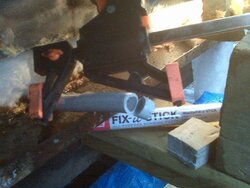 3-Ready to go using one reversed clamp with putty stick and memory foam block-s.jpg
