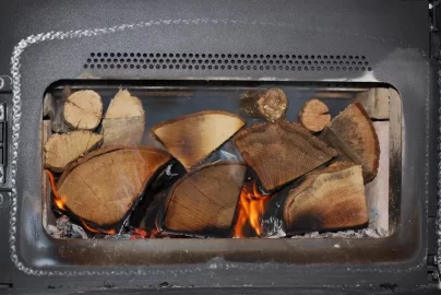 [Hearth.com] How much wood ?