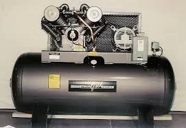 [Hearth.com] Horizotal air compressor tank as storage