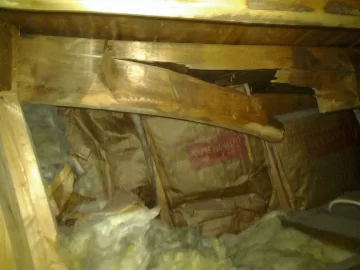 broken2.jpg broken2.jpg