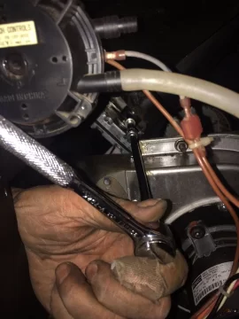 [Hearth.com] Pelpro Sticky and real rusty auger with dirty & torn auger bearings & frozen auger collar - fixed!